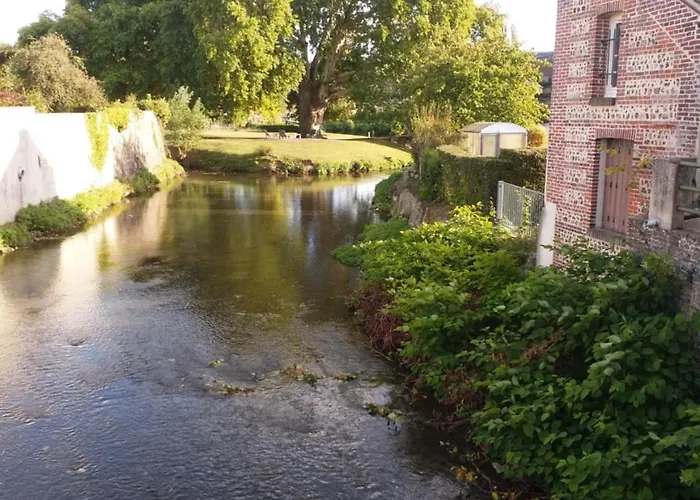 Du Cygne ホテル 2*